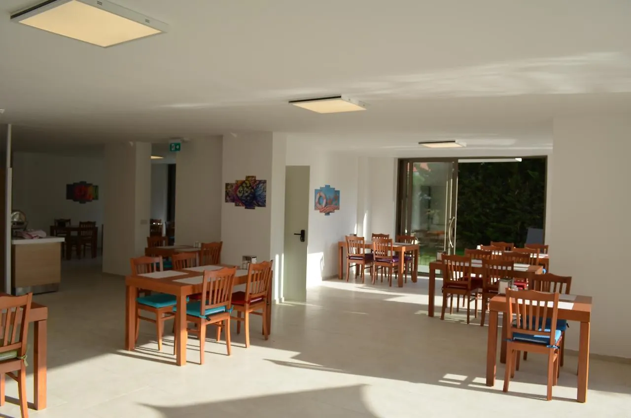 דטקה Aria Doria Otel טורקיה
